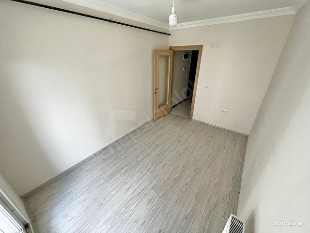ASİL EMLAKtan MURADİYE MAHsinde 2+1 SATILIK ARA KAT DAİRE - Görsel 10