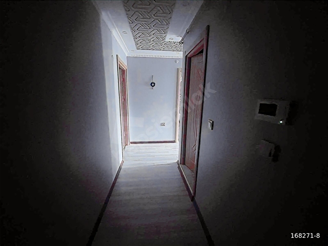 ESENYURT ÜÇEVLER MAHALLESİNDE 2+1 EŞYALI SATILIK DAİRE - Görsel 13
