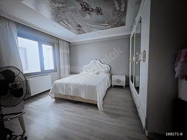 ESENYURT ÜÇEVLER MAHALLESİNDE 2+1 EŞYALI SATILIK DAİRE - Görsel 17
