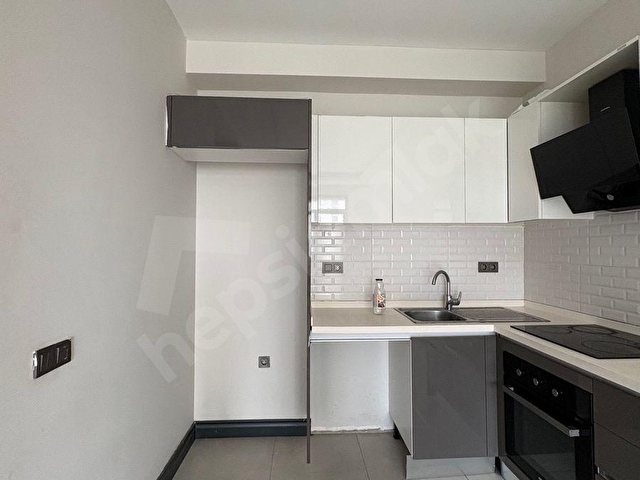 BAHÇEŞEHIR SUİTESTE MODERN TEMİZ 2+1 DAİRE ! - Görsel 5