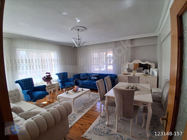 ERZİNCAN ERGENEKON MAHALLESİNDE SİTE İÇİNDE 170 m² 4+1 DAİRE - Görsel 10