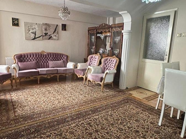 ÇARŞI KÜLTÜR MERKEZINDE 3+1 SATILIK ARAKAT DAIRE - Görsel 7