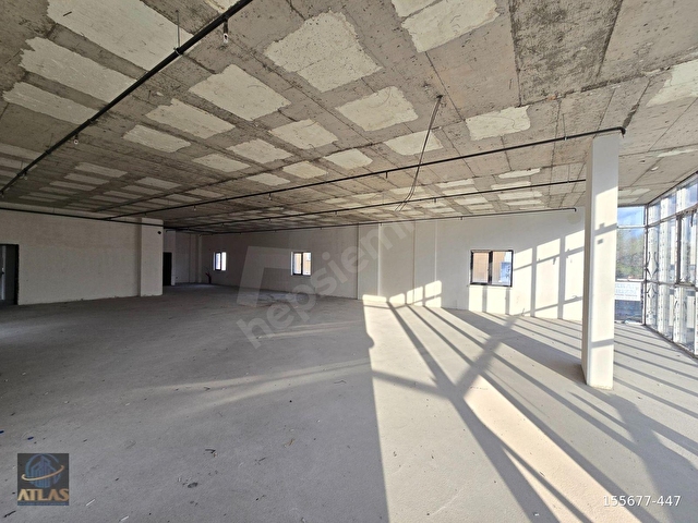 SİNCAN MERKEZDE KOLONSUZ 1450 M² KİRALIK İŞYERİ K. OTOPARK TERAS - Görsel 12