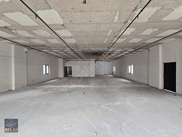 SİNCAN MERKEZDE KOLONSUZ 1450 M² KİRALIK İŞYERİ K. OTOPARK TERAS - Görsel 5