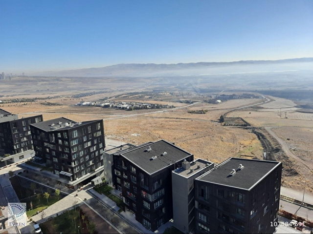 İncek Loft Satılık 2+1 Daire Göl Cephe Açık Mutfaklı Balkonlu