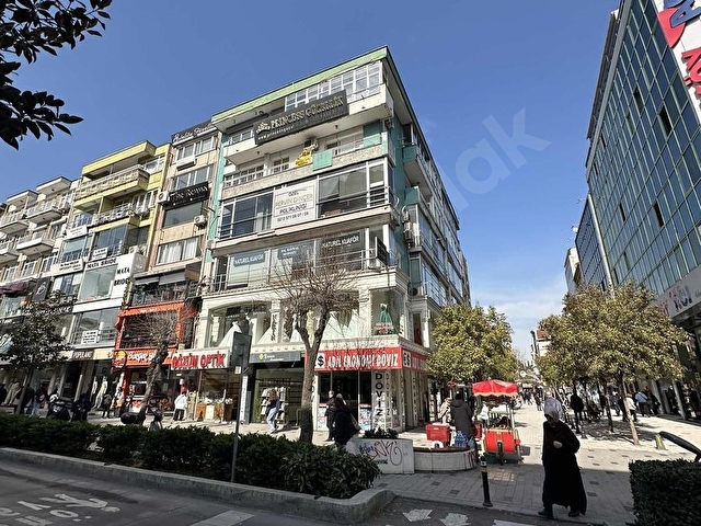 ARMAĞANDAN CAROUSEL KARŞISI ASANSÖRLÜ 7 ODALI ÇİFT CEPHE TABELA - Görsel 4