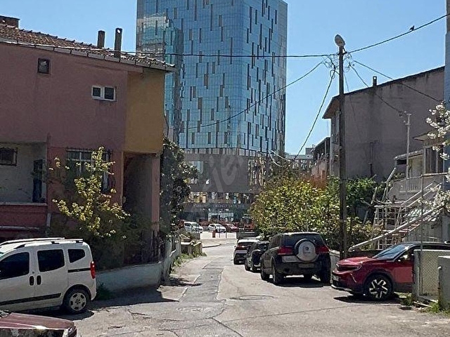 MALTEPE ESENKENTTE SATILIK METROYA YAKIN 2+1 ÇİFT BALKONLU DAİRE - Görsel 5