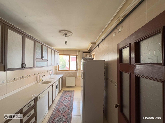 İNCESU CAD. KATTA FULL EŞYALI TEMİZ 3+1 KİRALIK DAİRE - Görsel 2