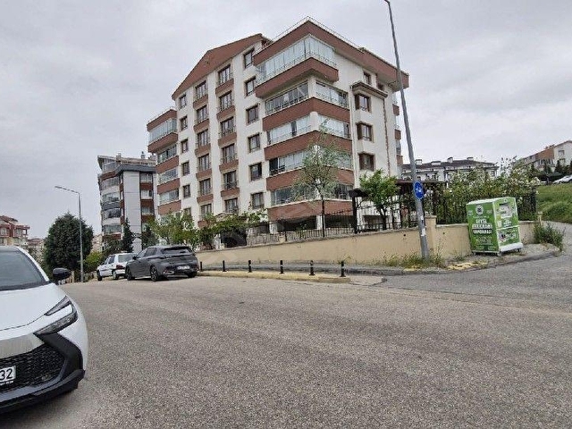 BATIKENT TE KİRALIK GENİŞ DAİRE - Görsel 2