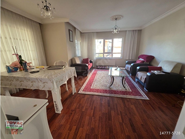 DİKMEN ANA CADDE YAKINI ARAKATTA 3 CEPHELİ GENİŞ 3+1 SATILIK DAİRE