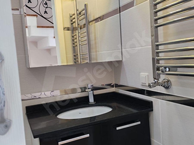 Balibey’de Eşsiz Deniz Manzaralı 3 Katlı Lüks Villa - Görsel 8
