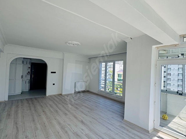 BARUTHANE ÖĞRETMENLER SİTESİNDE 3+1 KİRALIK DAİRE - Görsel 7
