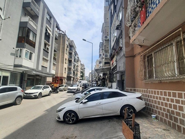 HALİLRIFAT CADDE ÜZERİ SAHİL VE TRAMVAYA YAKIN SATILIK DAİRE - Görsel 5