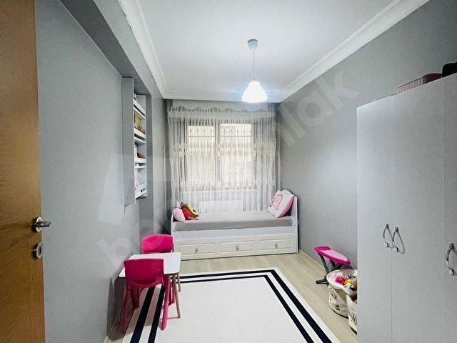 KURTKÖYÜN MERKEZİ KONUMUNDA SATILIK 2+1 DAİRE - Görsel 7