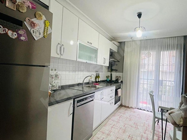 KURTKÖYÜN MERKEZİ KONUMUNDA SATILIK 2+1 DAİRE - Görsel 13