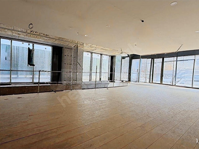 DOSSO DOSSİ 1500 M2 3 KATLI DEV DÜKKAN/MAĞAZA KİRALIK - Görsel 9