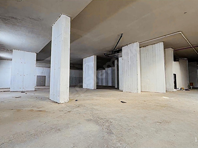 DOSSO DOSSİ 1500 M2 3 KATLI DEV DÜKKAN/MAĞAZA KİRALIK - Görsel 14