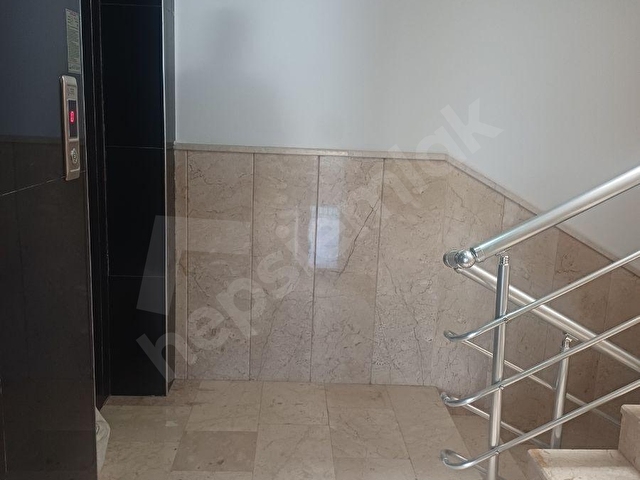 TÜRKERLER EMLAKDAN SATILIK 4+1 DAİRE 225 METRE KARE BÜYÜKLÜGÜNDE - Görsel 9