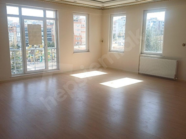 TÜRKERLER EMLAKDAN SATILIK 4+1 DAİRE 225 METRE KARE BÜYÜKLÜGÜNDE - Görsel 16