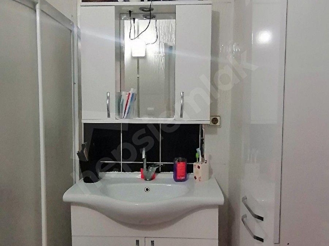 KIBRIS ŞEHİTLERDE DİŞ HASTANESİ YANINDA MASRAFSIZ SATILIK DAİRE - Görsel 17