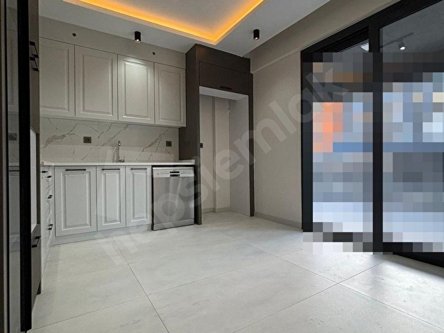 DEMİRLERDEN ÇAKMAKTA ARAKAT EBEVEYN BANYOLU 3+1 DAİRELER