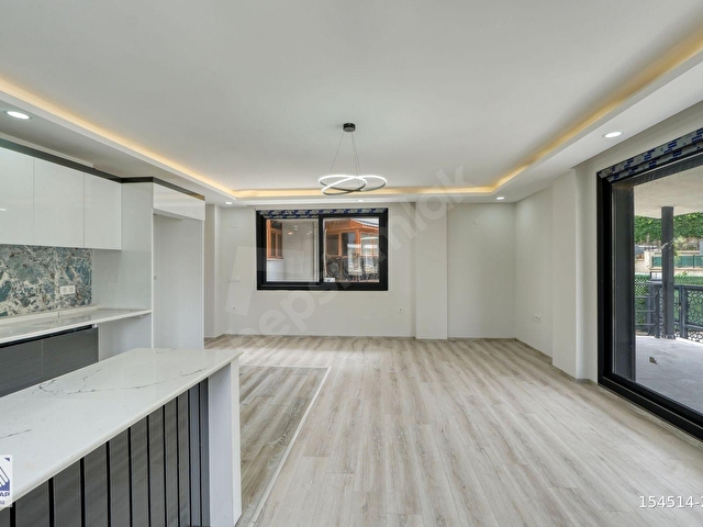 Urla iskelede hem yatırım hem yaşam sıfır, özel girişli villa - Görsel 24