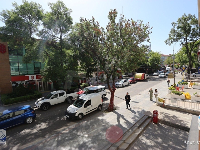 BAHÇELİDE 7.CADDE ÜZERİ OTOPARKLI 1.KAT ÖN 120M2 3+1 - Görsel 16