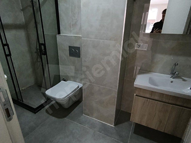 PENDİK GÜZELYALI MERKEZ DE KİRALIK 3+1 EBEVEYN BANYOLU DAİRE - Görsel 12