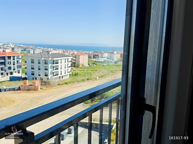 DENİZ MANZARALI 3.KAT EŞYALI İSKANLI LÜX 1+1 SATILIK DAİRE - Görsel 4