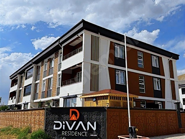 ACAR GAYRİMENKULDEN YUNUSEMRE DİVAN REZİDANSTA KİRALIK 1+1 DAİRE