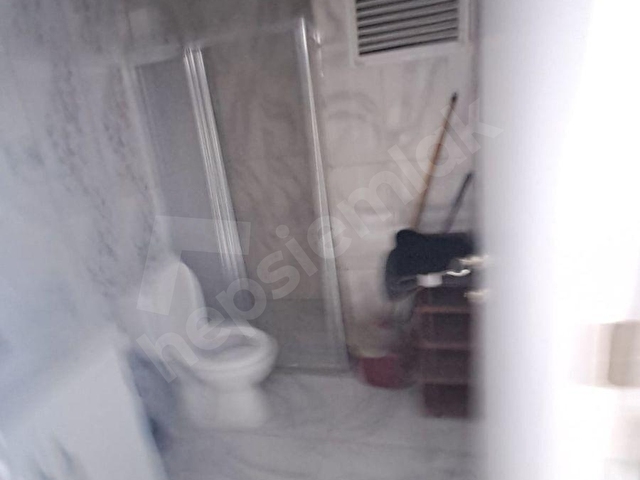 İskenderun Dumlupınar Mahallesi SSK Hastanesi civarında satılık geniş 1+1 daire! - Görsel 12