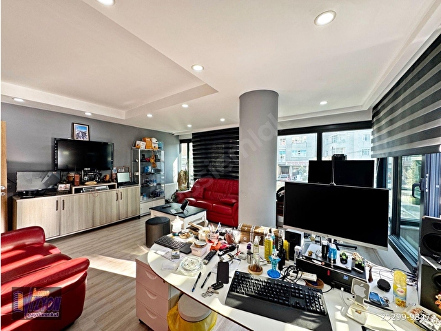 Home Vizyon dan Bahçelievler Yenibosna Radar Eşyalı Kiralık 2+1 Büro Ofis. - Görsel 3