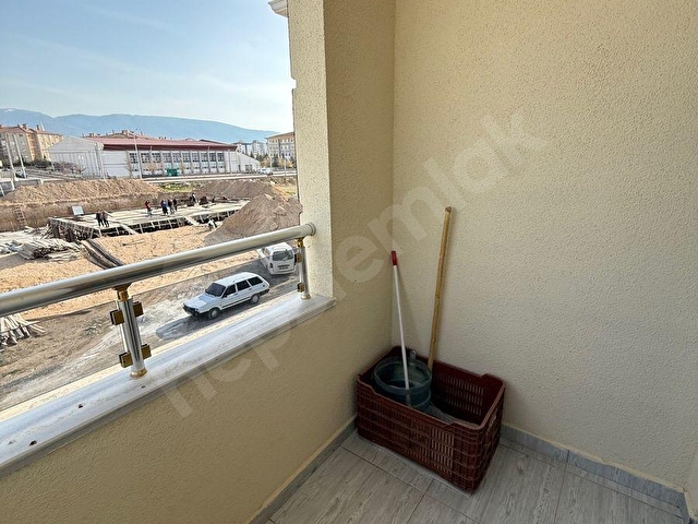 İLKİM SİTESİNDE SATILIK 1+1 EŞYALI DAİRE - Görsel 26