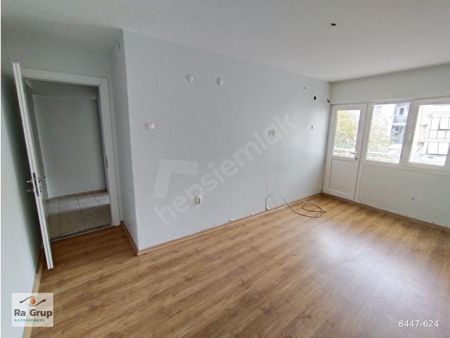 KARŞIYAKA ALAYBEYDE SAHİLE YAKIN BAKIMLI 3+1 DAİRE E-41 - Görsel 11