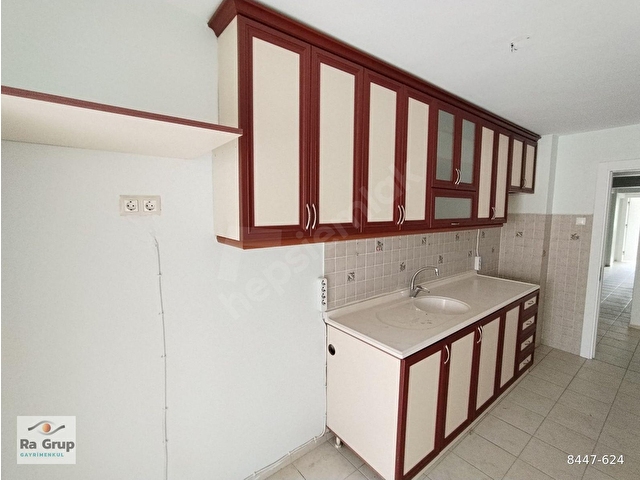 KARŞIYAKA ALAYBEYDE SAHİLE YAKIN BAKIMLI 3+1 DAİRE E-41 - Görsel 4
