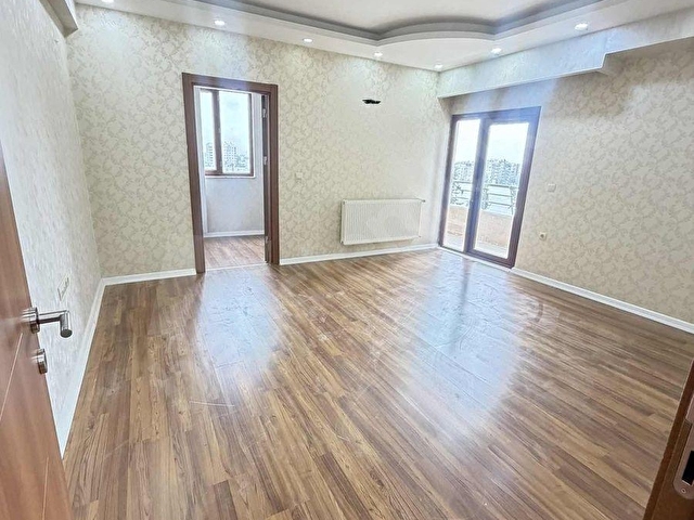 Sırrın Karşıyakada kiralık 4+1 genis daire - Görsel 14