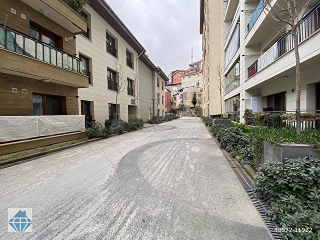 KAĞITHANE TOKİ DE SATILIK 2+1 DAİRE