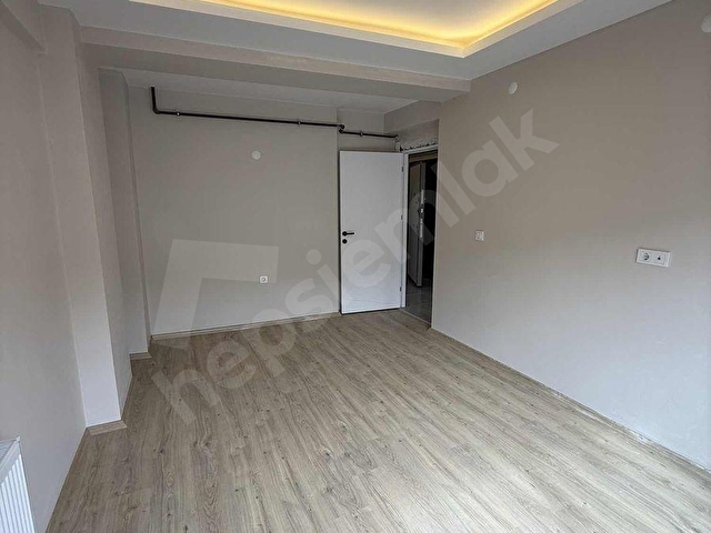 ŞİRİNYER MERKEZDE SIFIR BİNADA 3+1 TERASLI ÇATI DUBLEKSİ 130 m² - Görsel 21