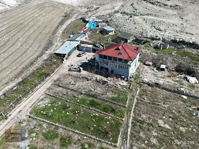KAYA EMLAKDAN KAYI KÖYÜNDE KURULU DÜZEN AGILLI EVLİ YER - Görsel 6