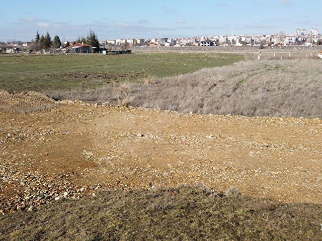 E GAYRİMENKULDEN SAZOVADA 560M2 MÜSTAKİL KÖŞE PARSEL - Görsel 6