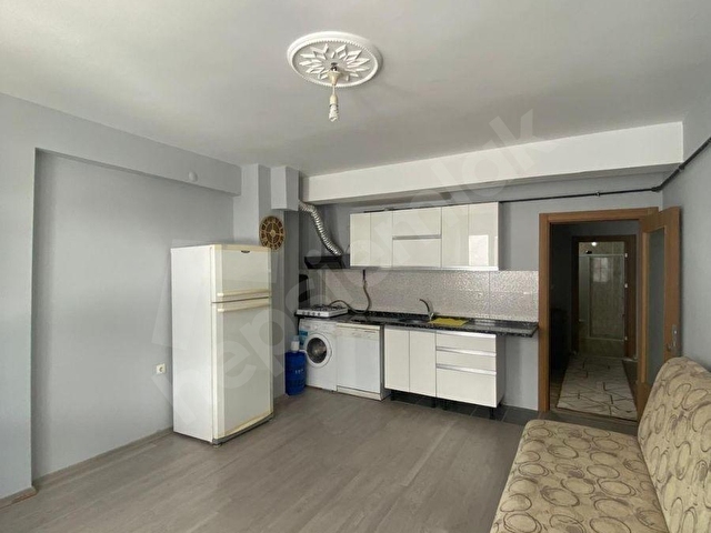 ESENTEPEDE KİRALIK, EŞYALI, GENİŞ VE KULLANIŞLI 1+1 DAİRE - Görsel 11