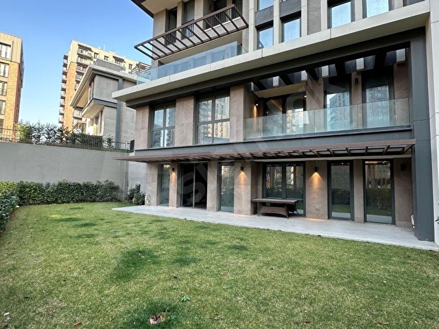 byTOPRAKTAN SİNPAŞ TİME FİNANS ŞEHİRDE 4+2 300m2 VİLLA - Görsel 3