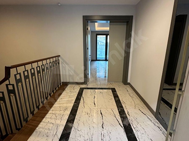 byTOPRAKTAN SİNPAŞ TİME FİNANS ŞEHİRDE 4+2 300m2 VİLLA - Görsel 10