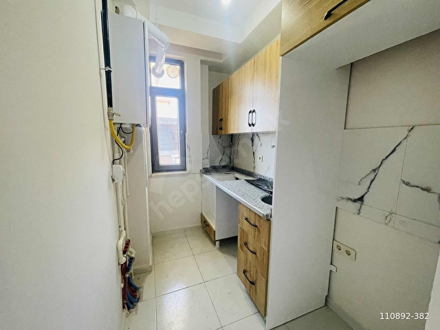 MEVSİM EMLAKTAN KİRALIK 2+1 DAİRE - Görsel 3
