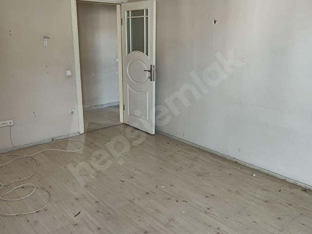 Milas Emek Mahallesinde Kiralık 3+1 Ara Kat Daire Doğalgazlı - Görsel 21