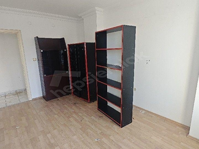 Kemer Merkezde Ayrı Mutfaklı 3+1 Kiralık Ofisler - Görsel 6