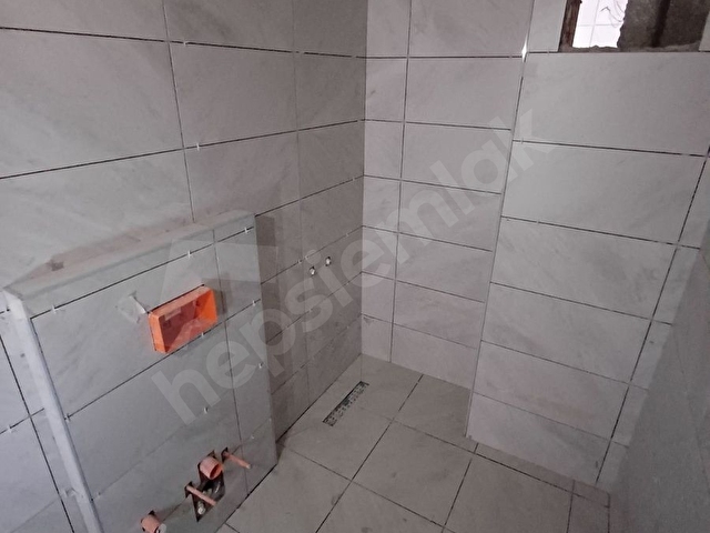 *LACİVERTTEN* METROYA YAKIN SİTE İÇİ BALKONLU GENİŞ 3+1 - Görsel 18