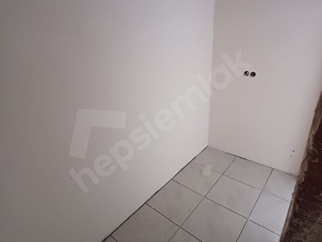 *LACİVERTTEN* METROYA YAKIN SİTE İÇİ BALKONLU GENİŞ 3+1 - Görsel 30