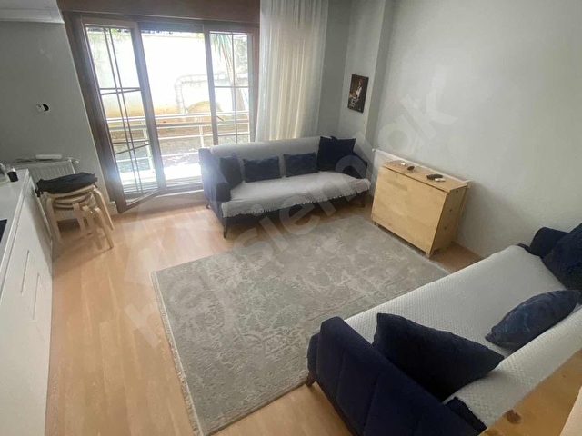 ESATPAŞA - FİDANLI SOKAK -GİRİŞ DAİRE -ALTINDA DAİRE VAR - (2+1) - Görsel 14