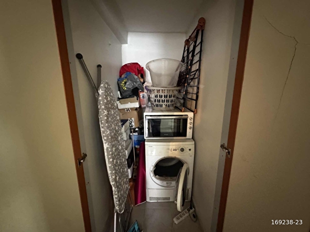 YENİMAHALLEDE SATILIK FIRSAT 2+1 ARA KAT DAİRE - Görsel 3